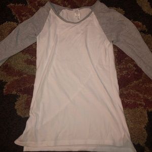 🆕️ Raglan Sleeve Baseball Tshirt